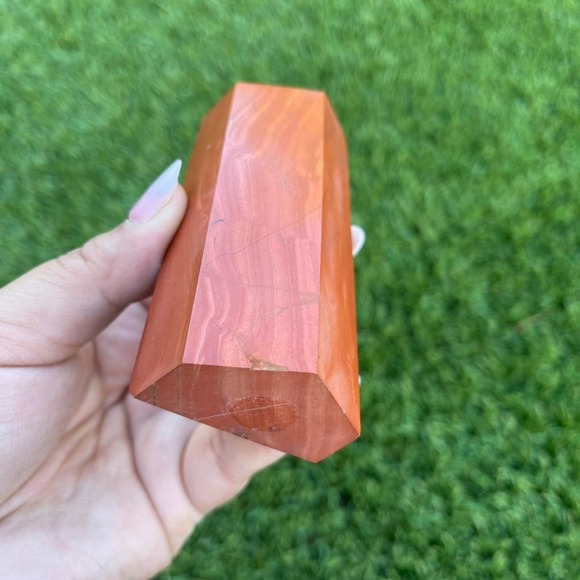 Red Jasper Tower - Picture 9 of 12